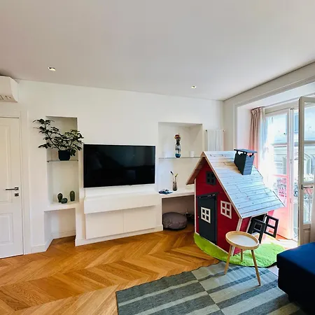 Home Suite Home Апартаменты