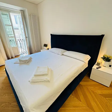 Home Suite Home Apartman