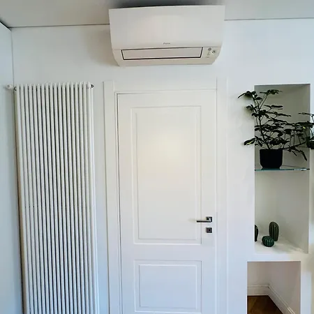 Home Suite Home Apartman