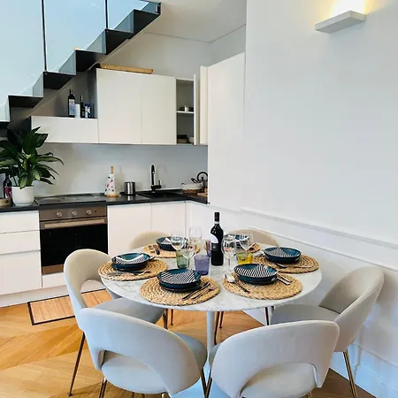 Апартаменты Home Suite Home