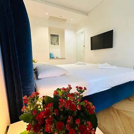 Home Suite Home * Turyn