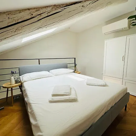 Apartament Home Suite Home