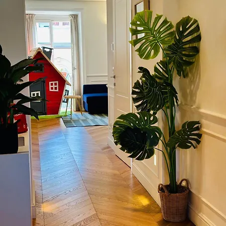 Home Suite Home Turyn